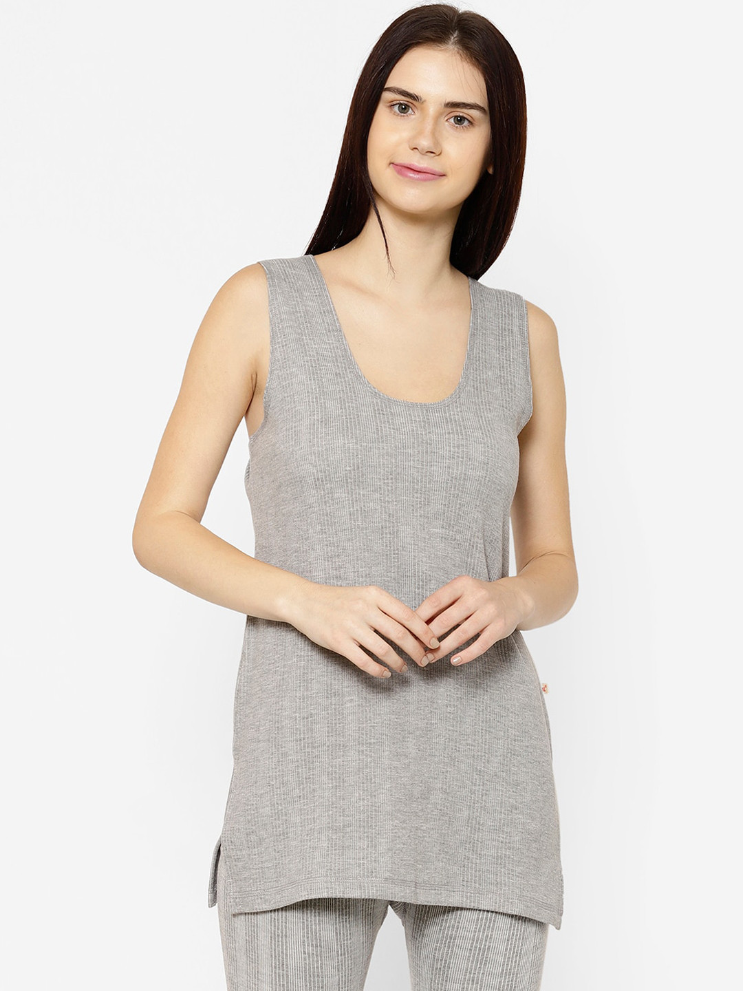 

VIMAL JONNEY Women Grey Striped Thermal Top
