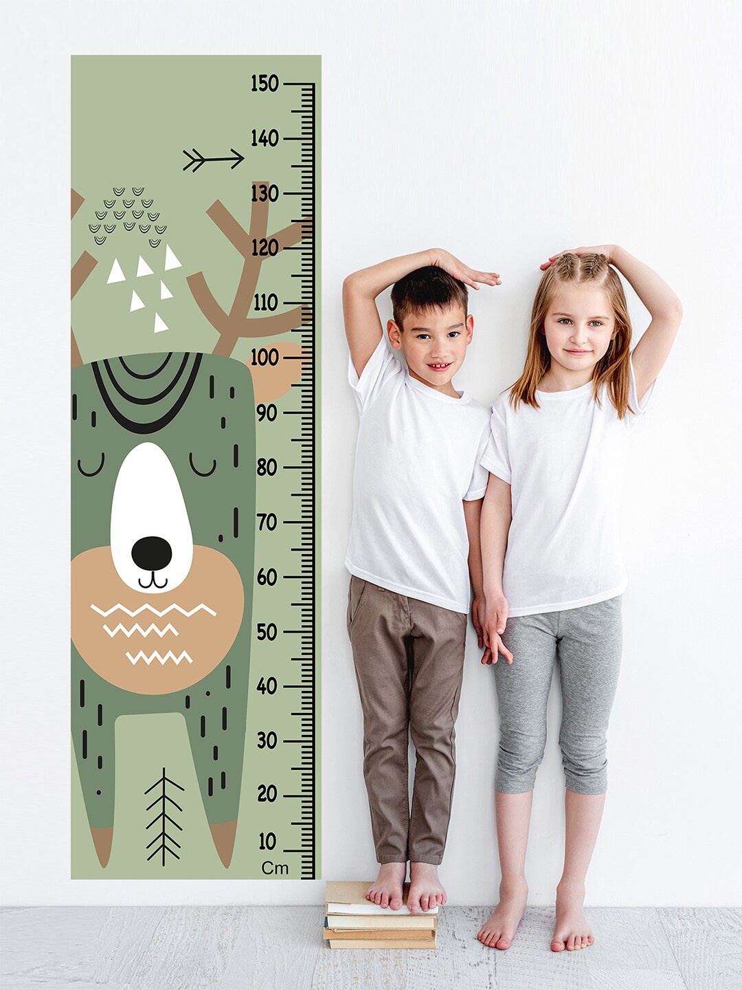 

WENS Kids Multicoloured Nursery Cartoon Height Chart Vinyl Wall Sticker, Multi