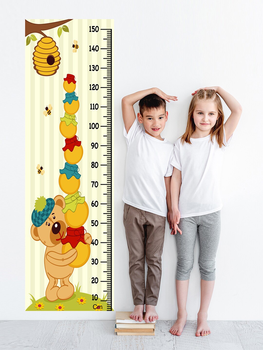 

WENS Kids Multicoloured Cute Cartoon Height Chart Vinyl Wall Sticker, Multi