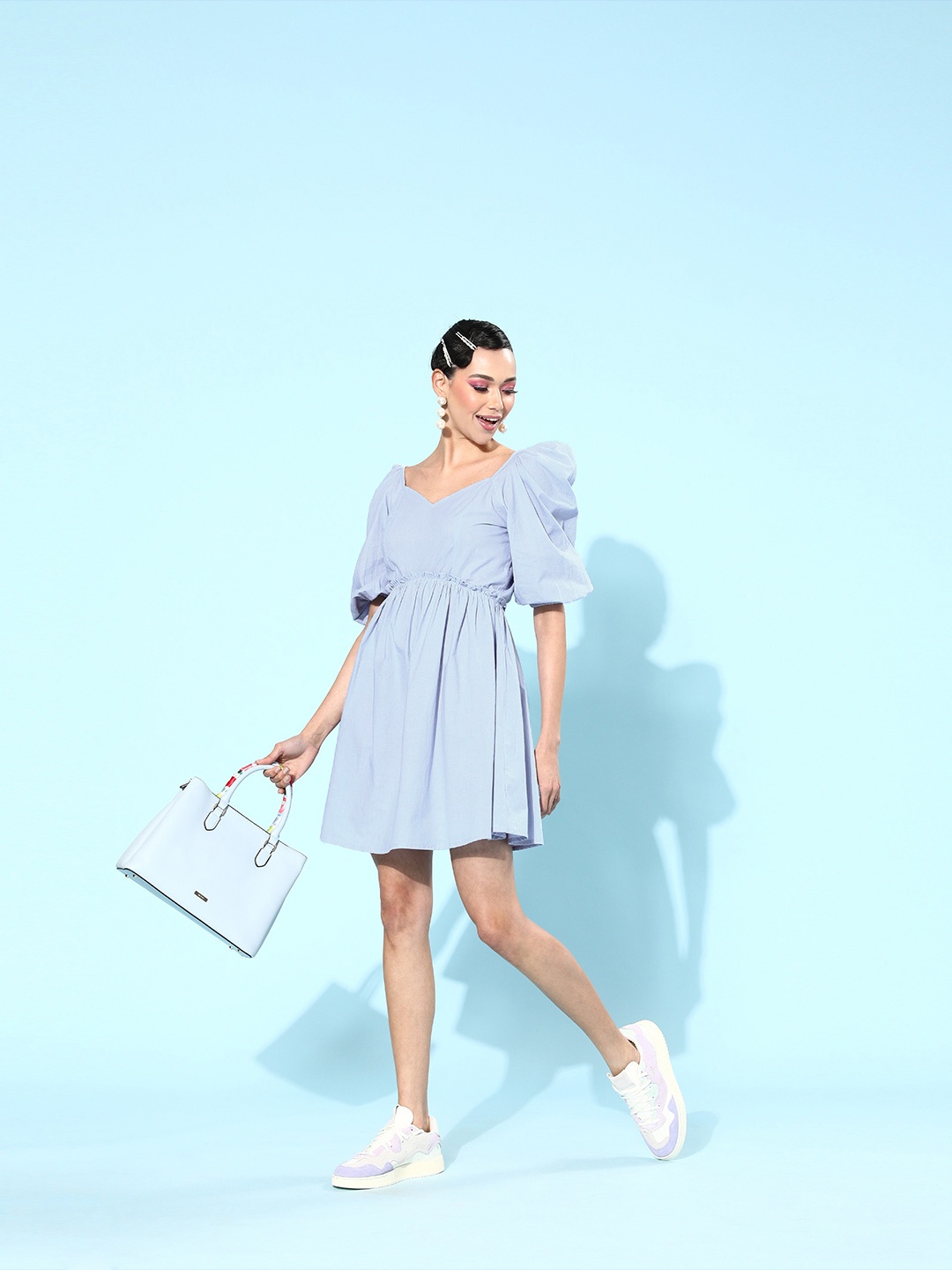 

Athena Women Stunning Blue Solid Sweetheart Neck Dress