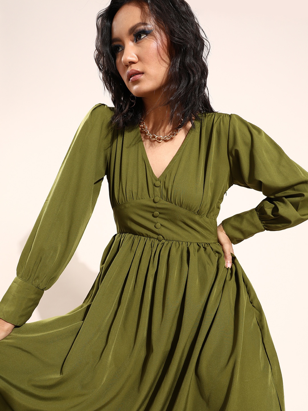 

U&F Women Lovely Olive Solid Neck Dress