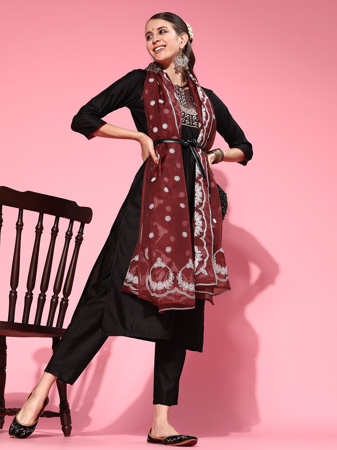 

Indo Era Women Black Floral Yoke Design Regular Sequinned Liva Kurta with Trousers & With Dupatta