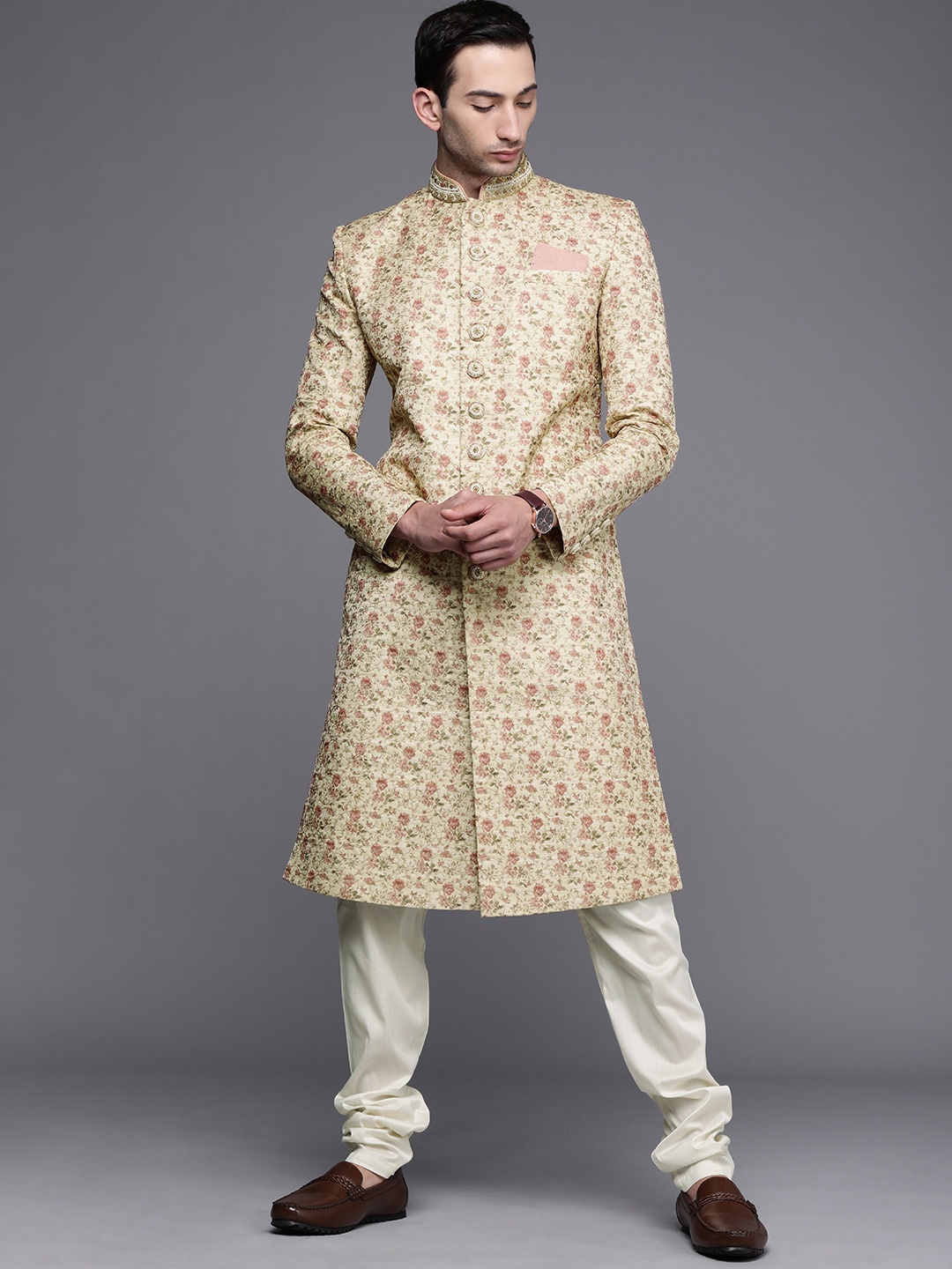 

Manyavar Men Beige & White Floral Printed Sherwani & Churidar