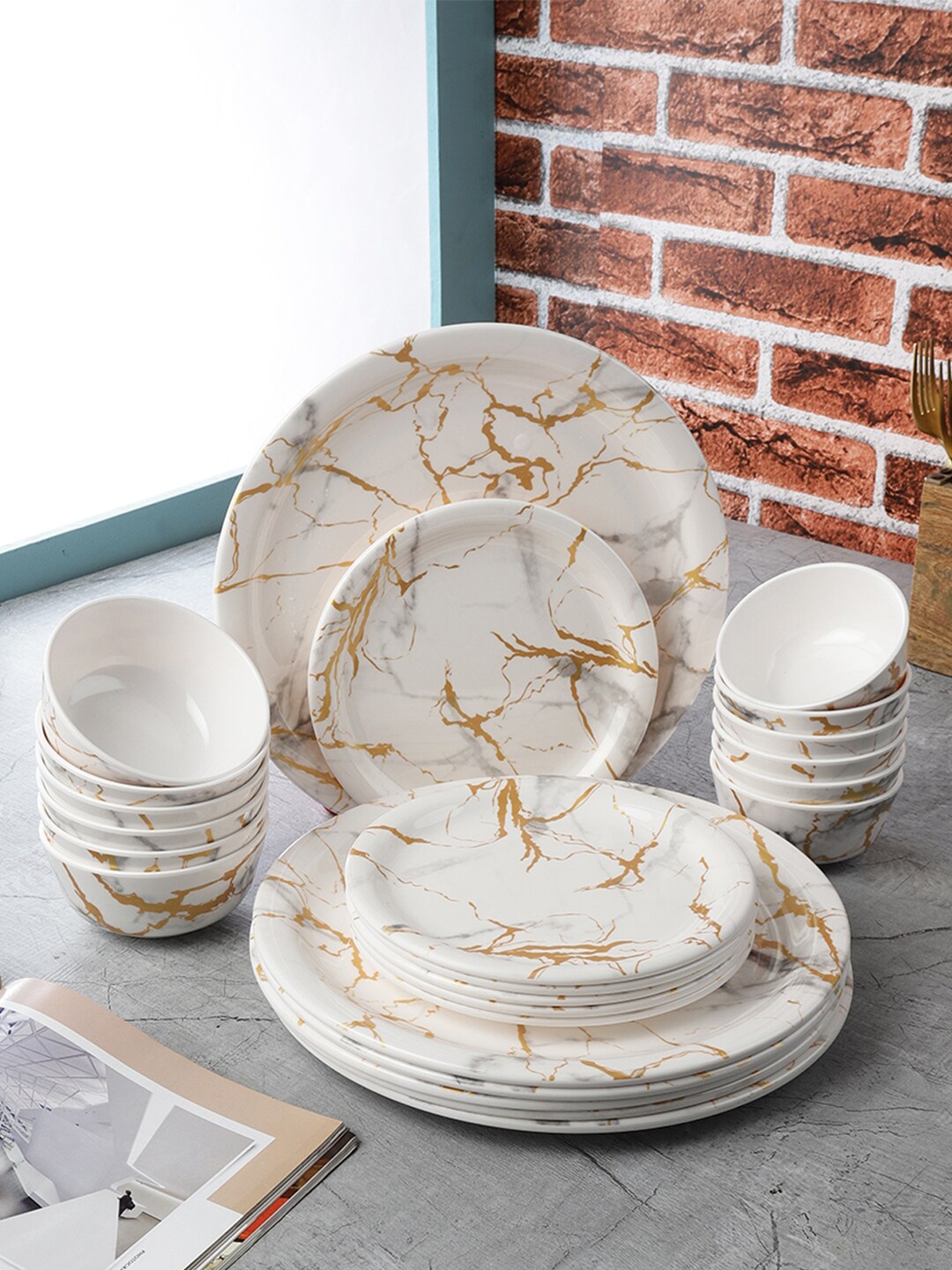 

Servewell Pack Of 24 White & Gold-Toned Printed Melamine Round Dinner Set