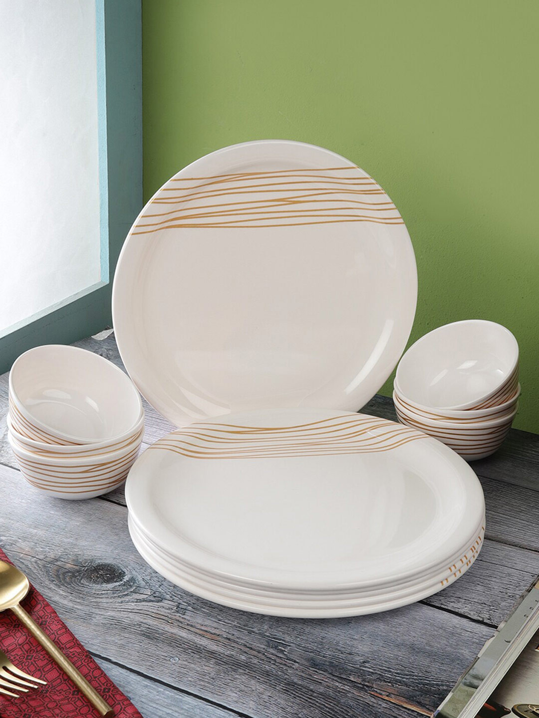 

Servewell Pack Of 12 White Printed Melamine Round Dinner Set