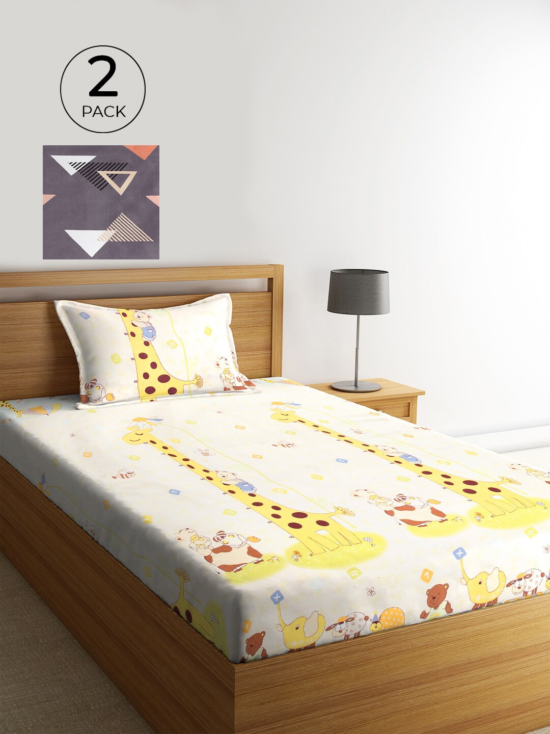 

KLOTTHE Set Of 2 Multicoloured Geometric 210 TC King Bedsheet With 2 Pillow Covers, Multi