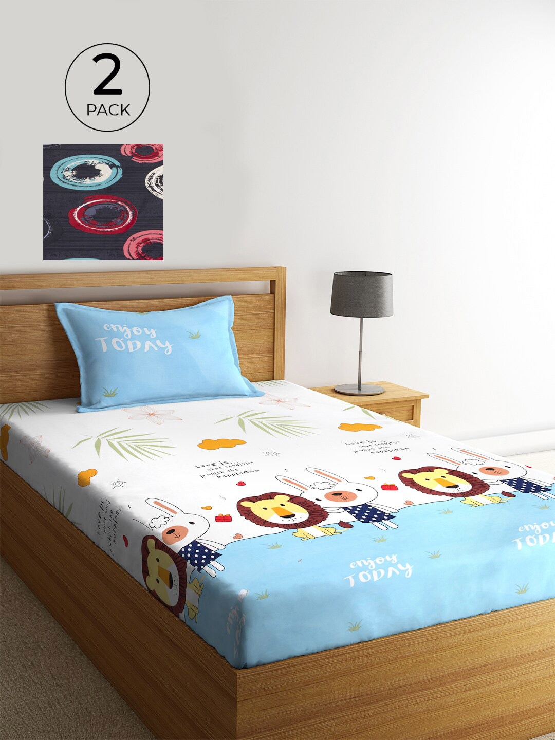 

KLOTTHE Grey & White Set Of 2 Geometric 210 TC Single Bedsheet with 2 Pillow Covers