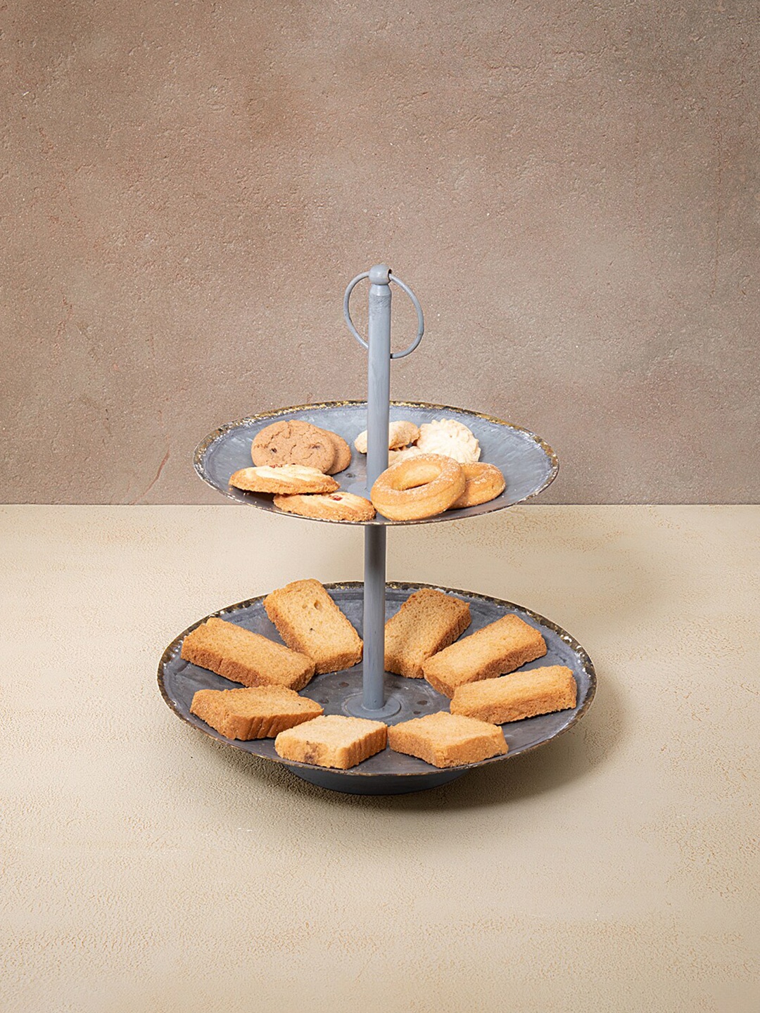 

ellementry Silver-Toned 2 Tier Metal Cake Stand