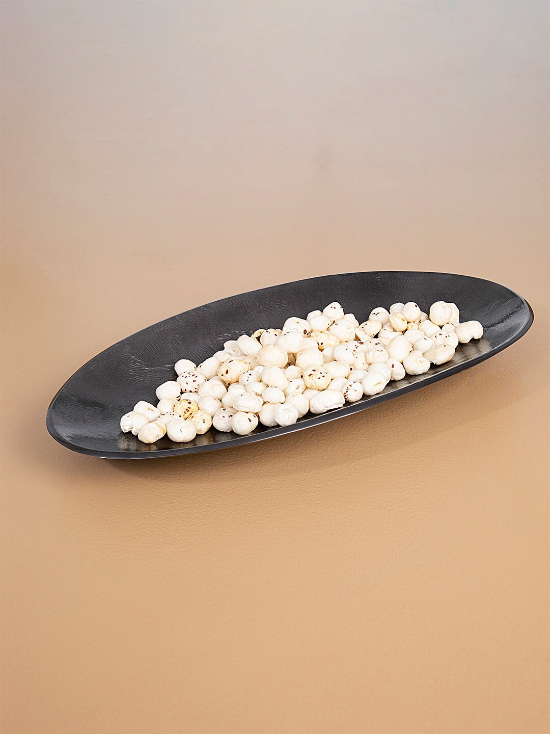 

ellementry Black Textured Metal Platter