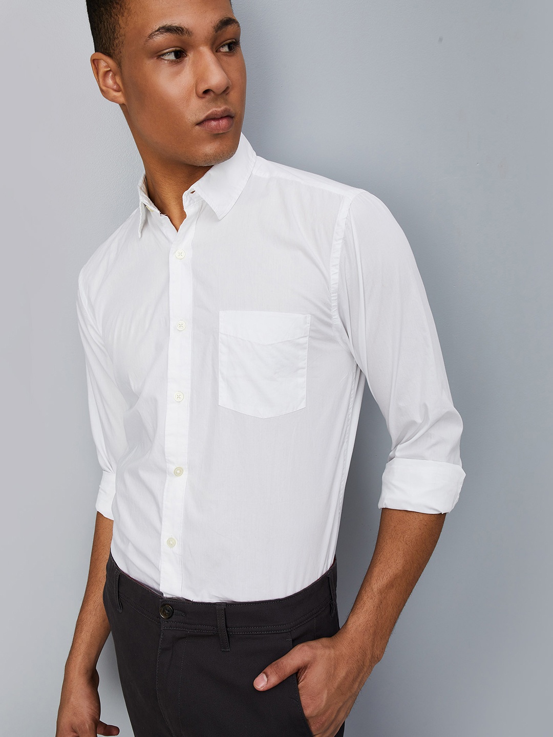 

max Men White Slim Fit Opaque Casual Shirt