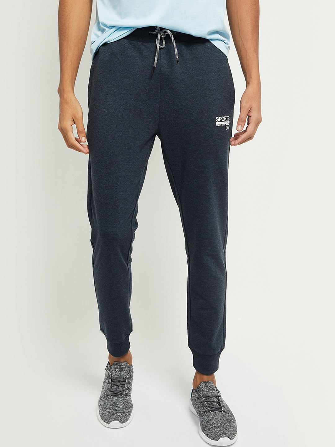 

max Men Navy Blue Solid Joggers