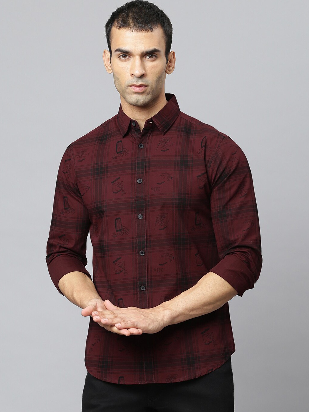 

Dennis Lingo Men Maroon & Black Slim Fit Tartan Checks Opaque Cotton Casual Shirt