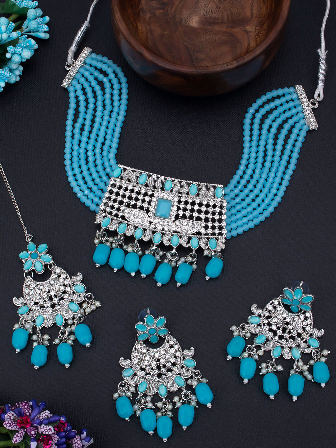 

Sukkhi Rhodium-Plated Silver-Toned & White Stone-Studded & Pearl Beaded Jewellery Set