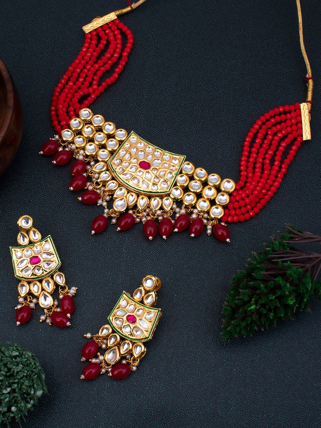 

Sukkhi Gold-Plated White & Red Kundan-Studded & Beaded Jewellery Set