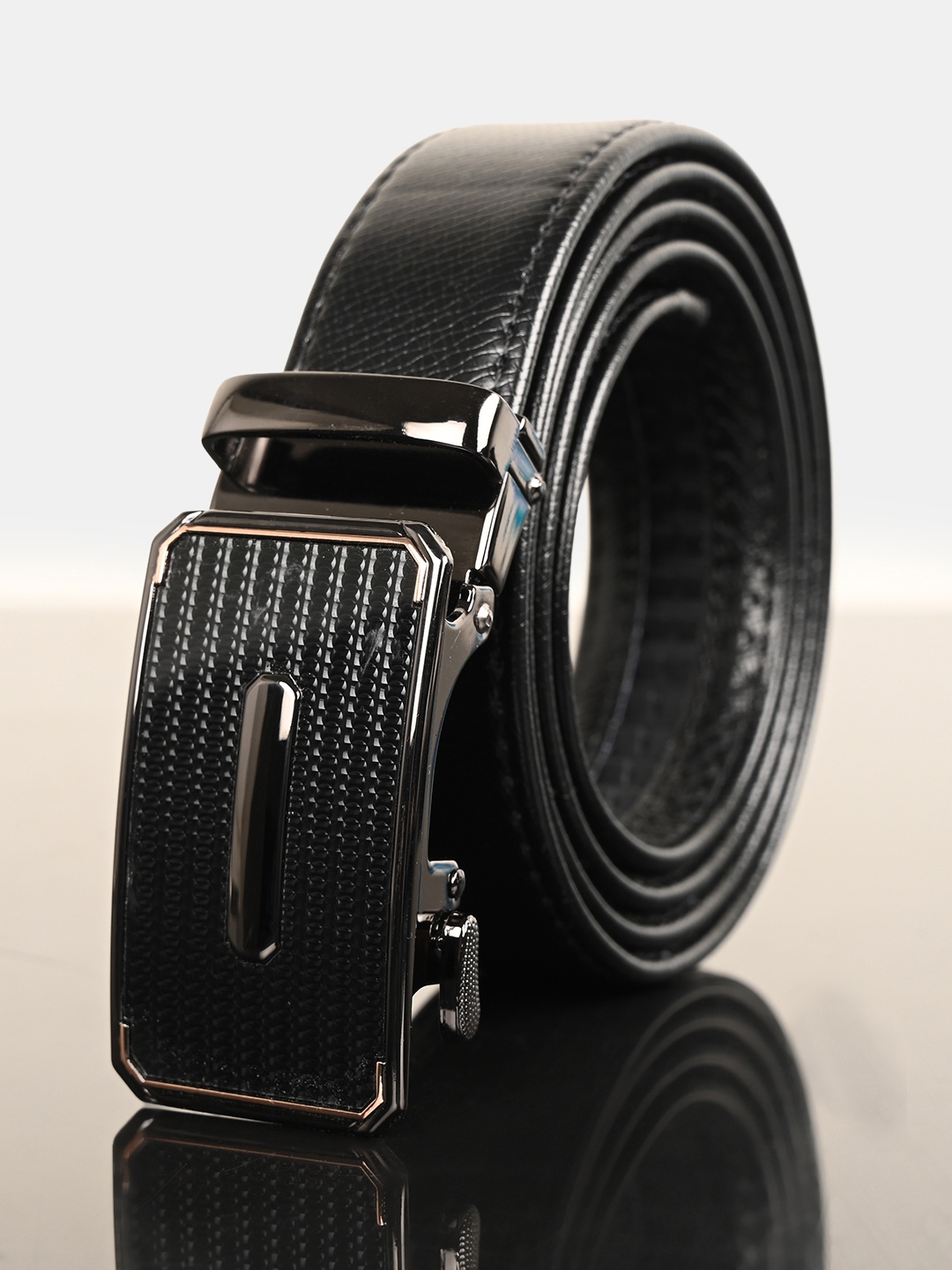 

BuckleUp Men Black Synthetic Leather Belt