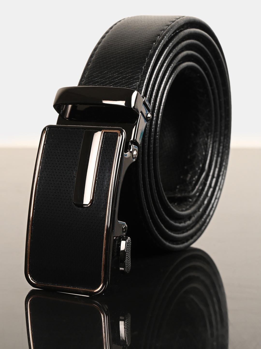 

BuckleUp Men Black Formal Synthetic Leather Belt