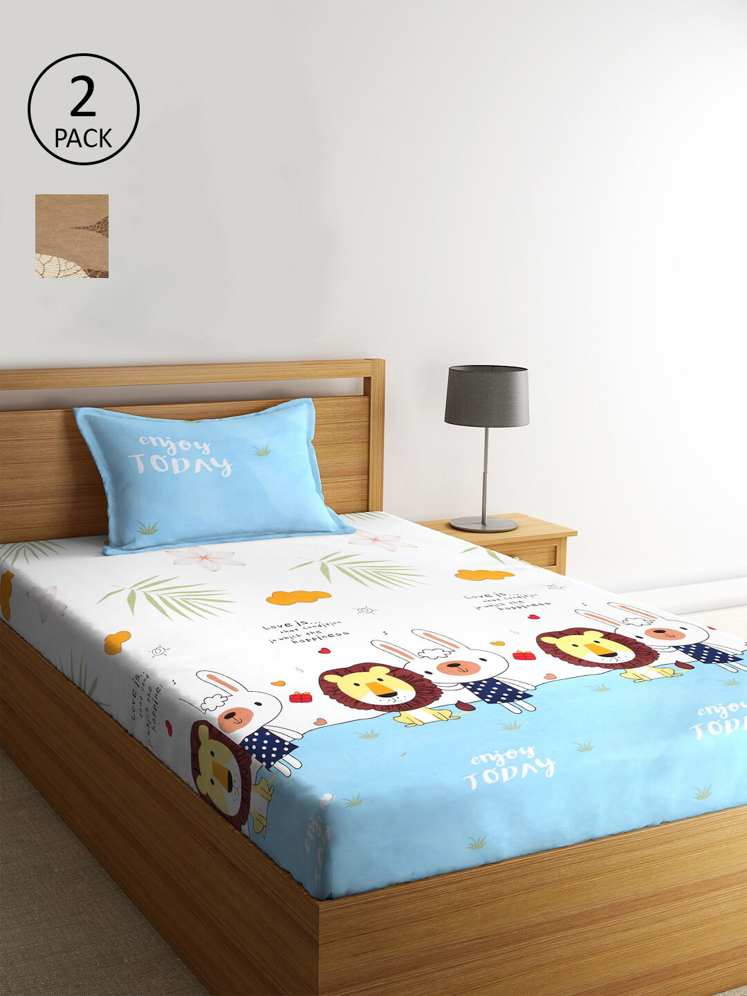 

KLOTTHE Set of 2 White & Brown Cartoon 210 TC Single Bedsheets with 2 Pillow Covers