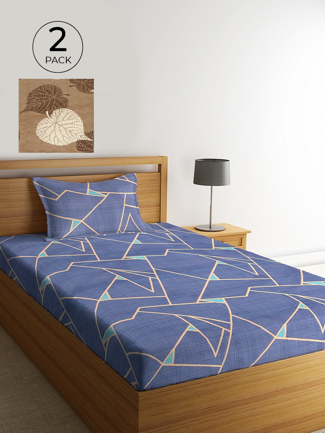 

KLOTTHE Set of 2 Blue & Brown Geometric 210 TC Single Bedsheets with 2 Pillow Covers