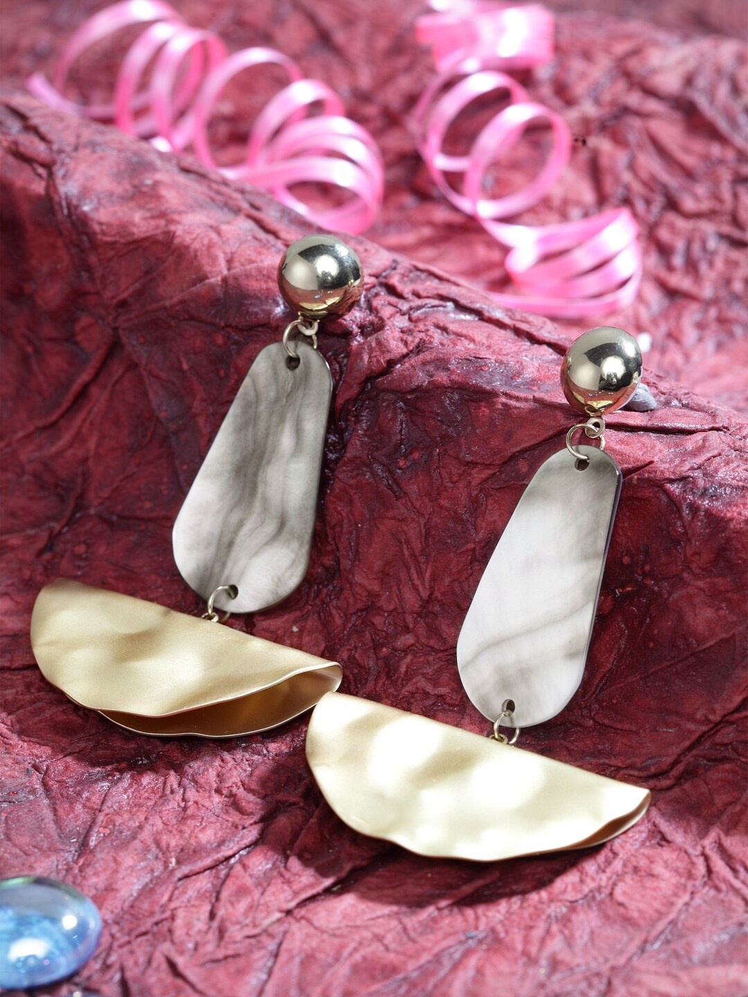 

DIVA WALK Gold-Plated White & Brown Handcrafted Contemporary Drop Earrings