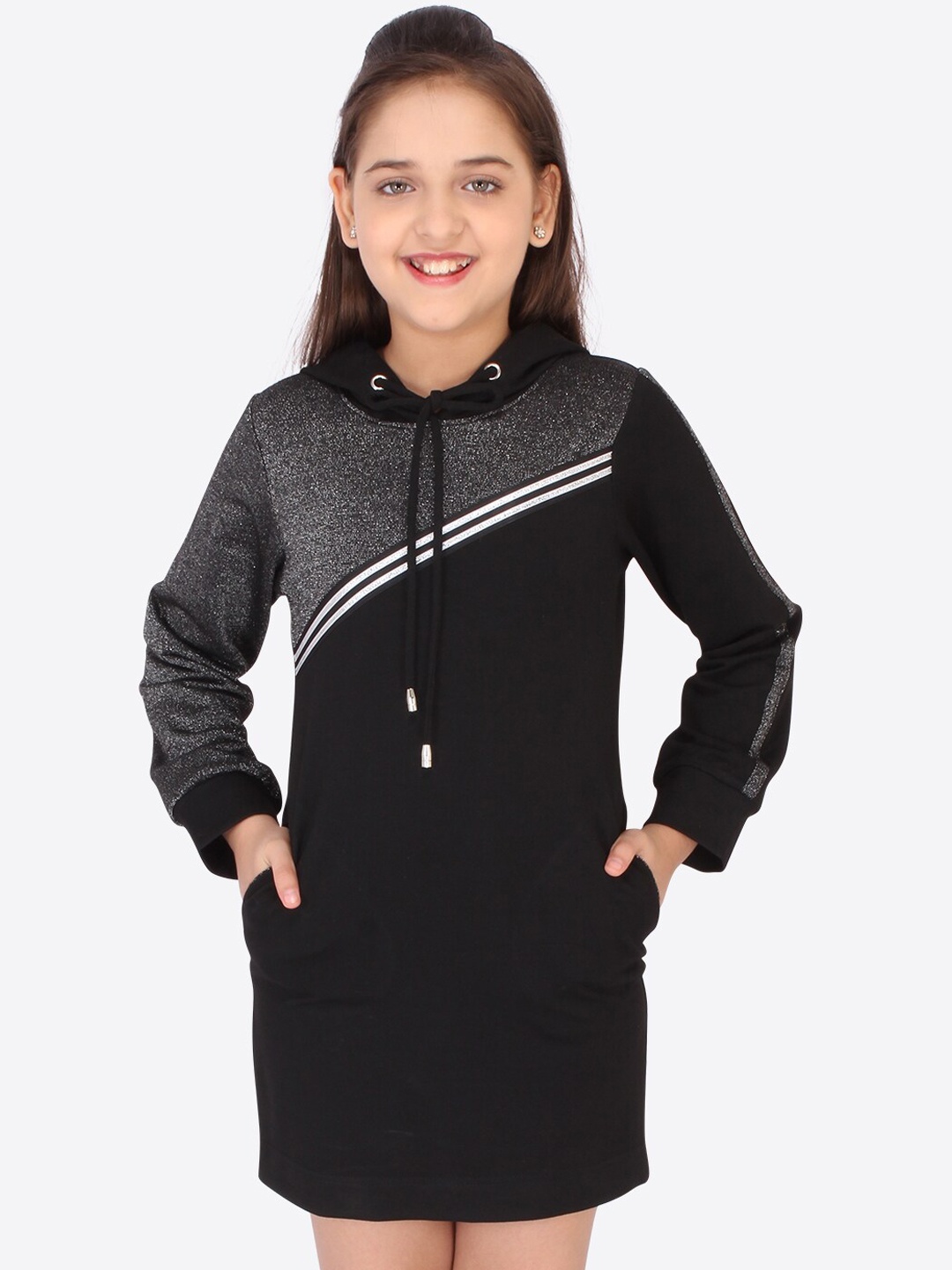 

CUTECUMBER Black Hooded T-shirt Dress