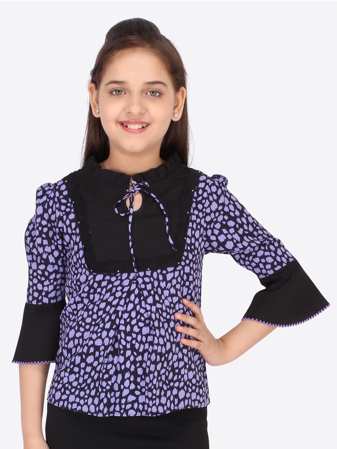 

CUTECUMBER Girls Purple & Black Floral Tie-Up Neck Georgette Regular Top
