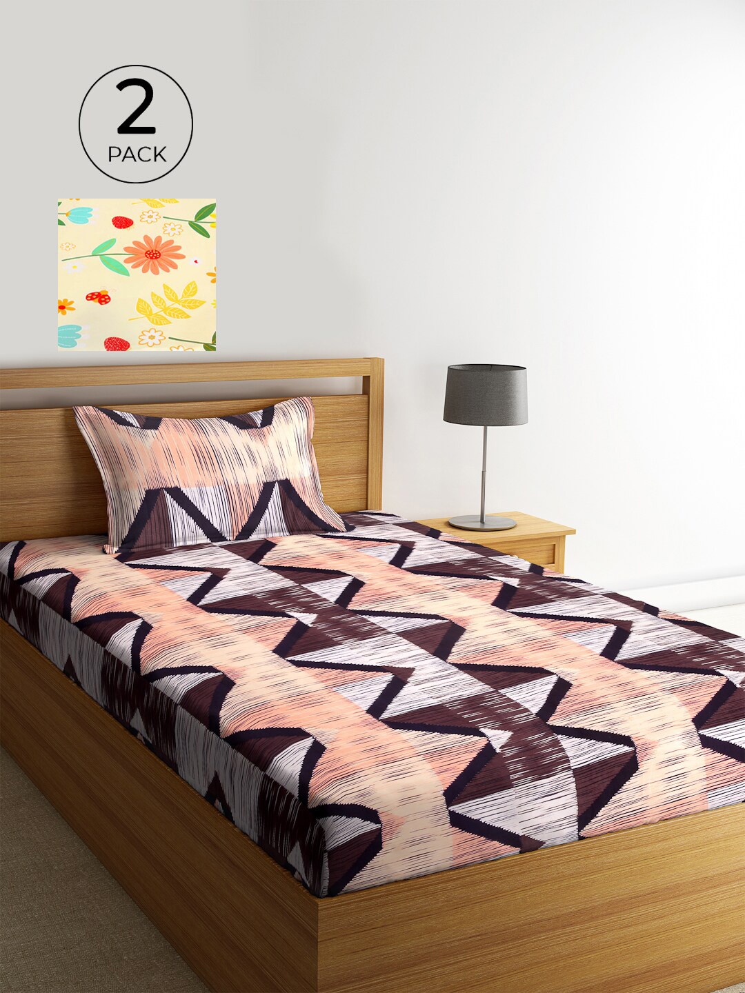 

KLOTTHE Beige & Yellow Geometric 210 TC 2 Single Bedsheet with 2 Pillow Covers