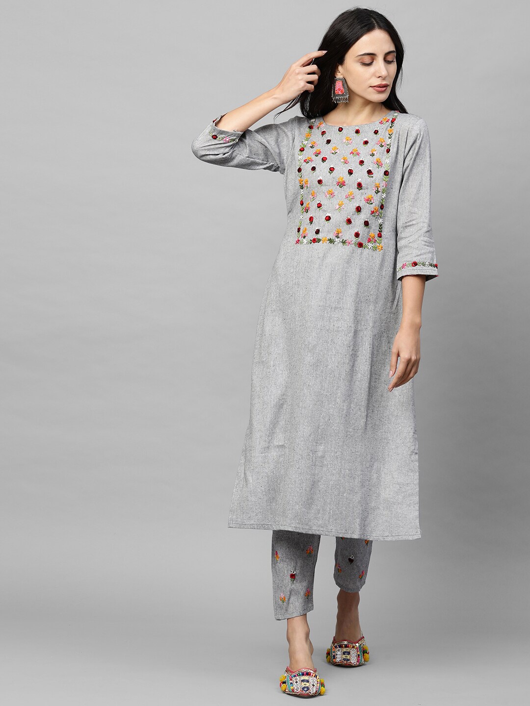 

FASHOR Women Grey Floral Yoke Design Regular Kurta with Trousers