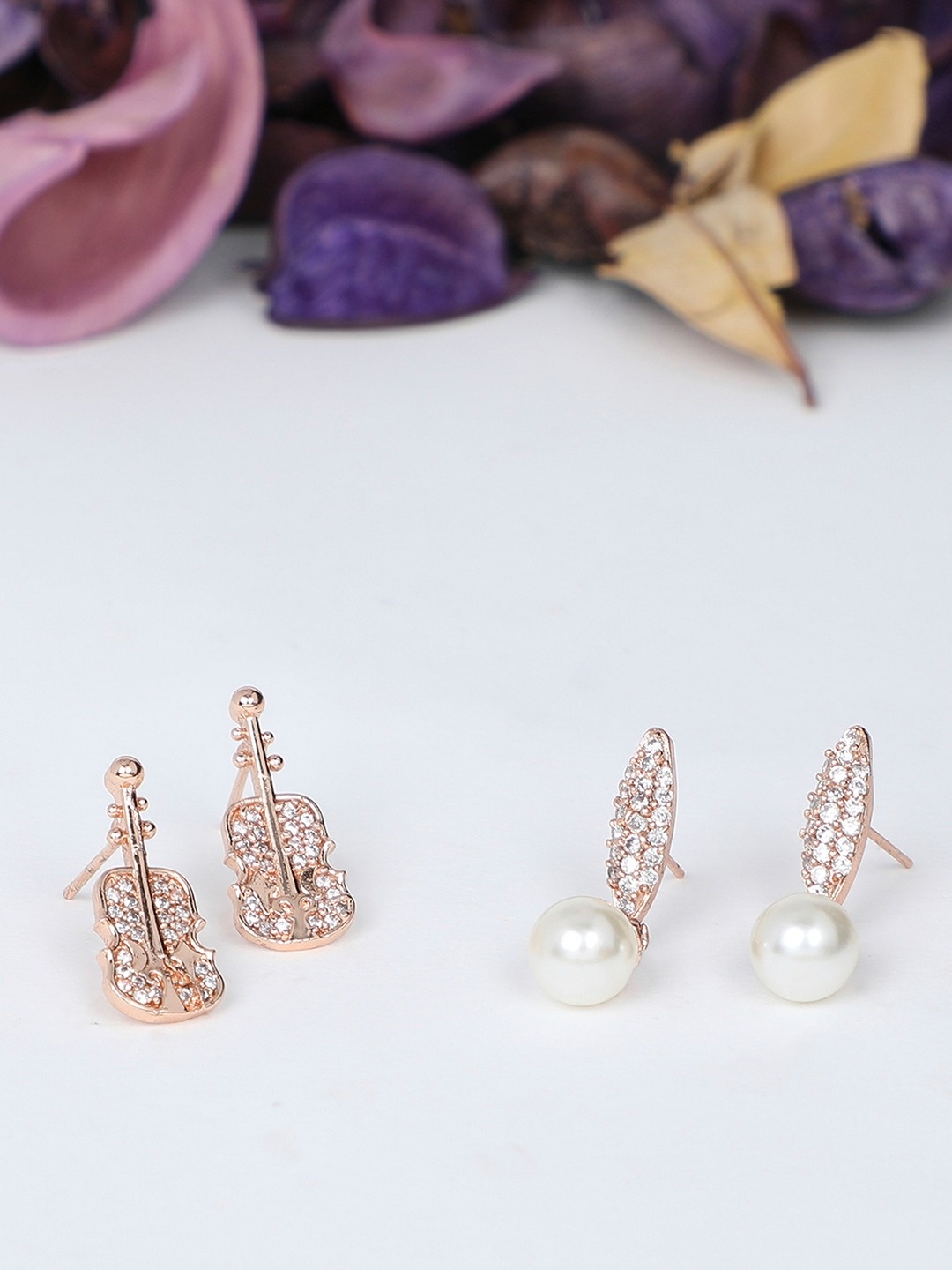 

AMI Rose Gold Set of 2 Quirky Drop Earrings