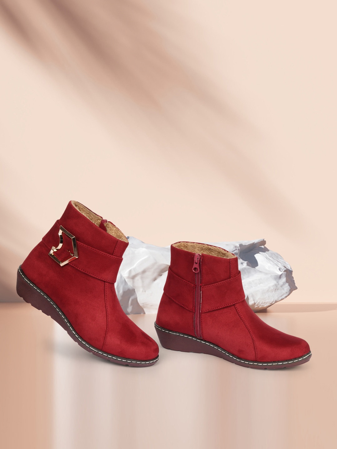 

Alishtezia Women Red Suede Flat Boots