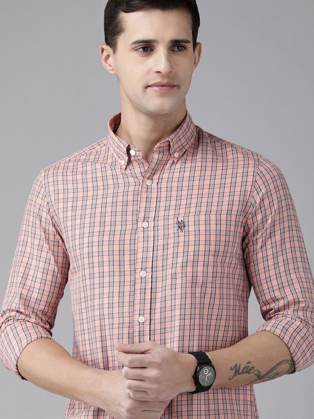 

U S Polo Assn Men Peach-Coloured & Black Tailored Fit Checked Pure Cotton Casual Shirt