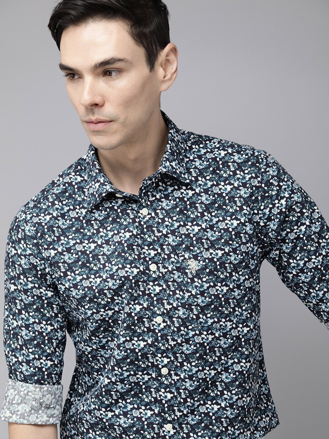 

U.S. Polo Assn. Men Navy & White Cotton Tailored Fit Floral Print Casual Shirt, Navy blue