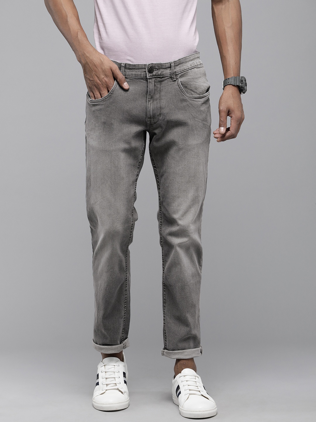 

U S Polo Assn Denim Co Men Grey Slim Fit Heavy Fade Stretchable Jeans