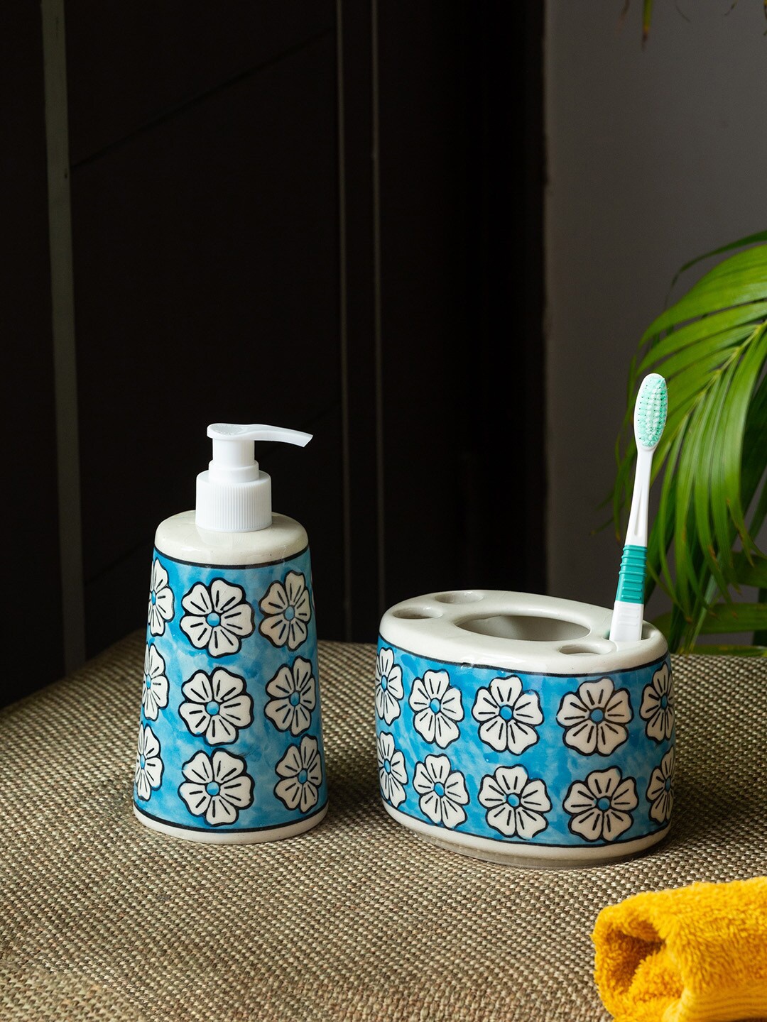 

ExclusiveLane Set Of 2 Blue White Floral Printed Ceramic Bathroom Accessories Set