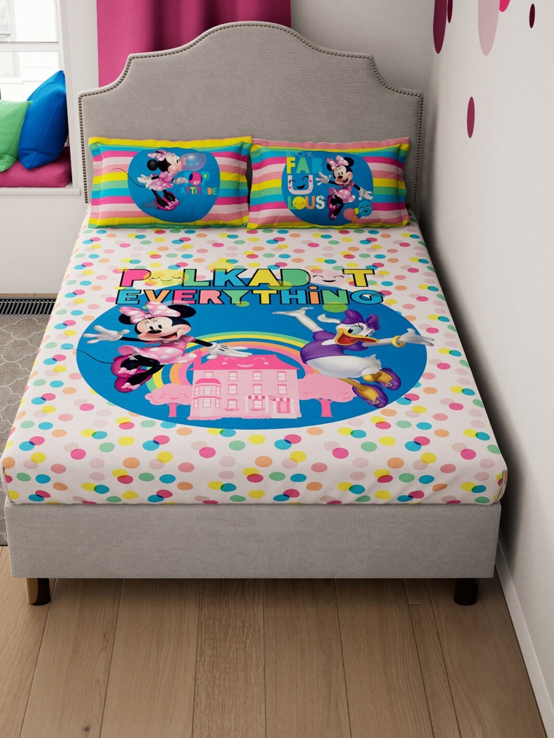 

DDecor White & Blue Mickey & Friends 130 TC Queen Bedsheet with 2 Pillow Covers