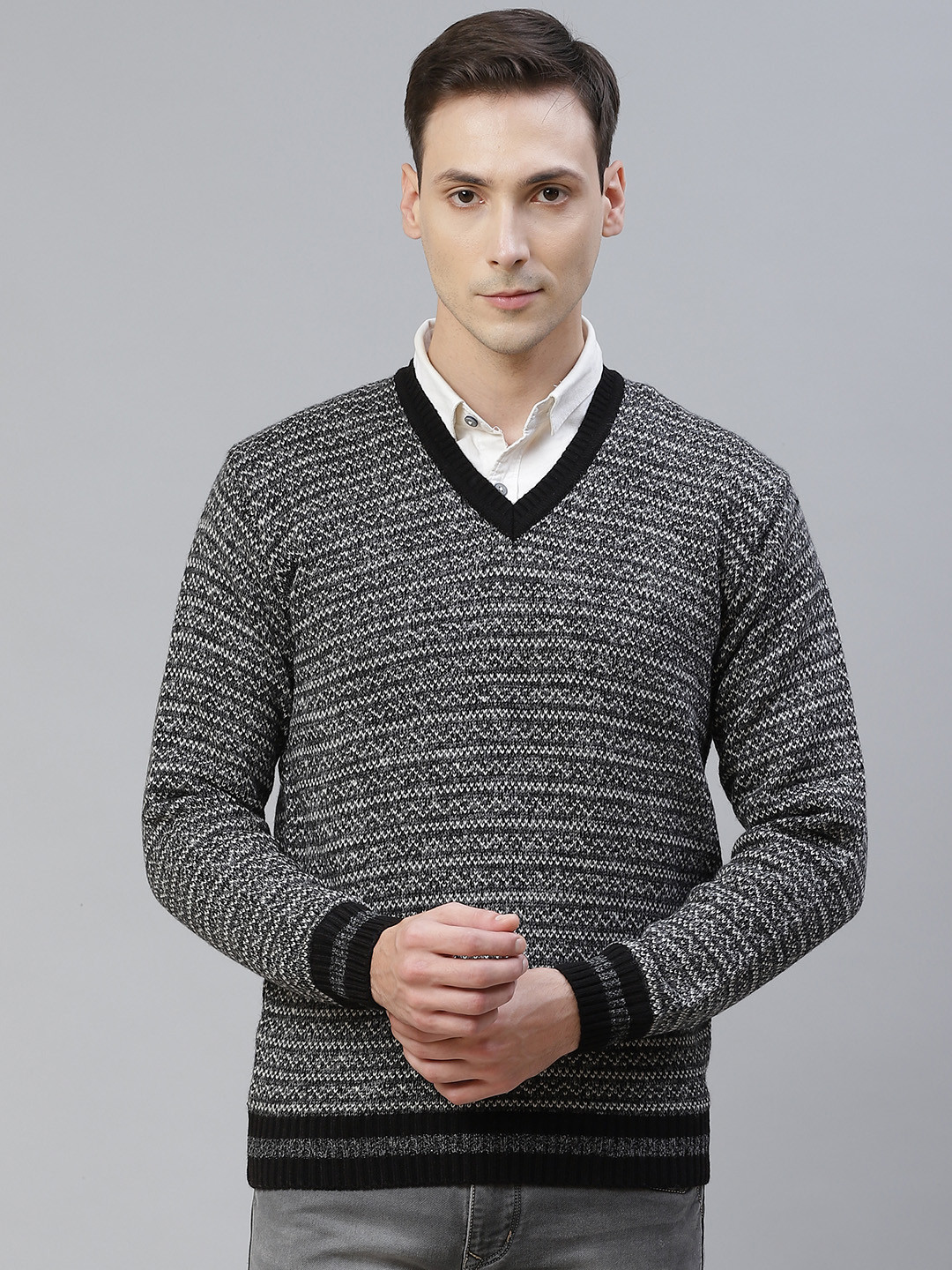 

Pierre Carlo Men Grey & Black Pullover