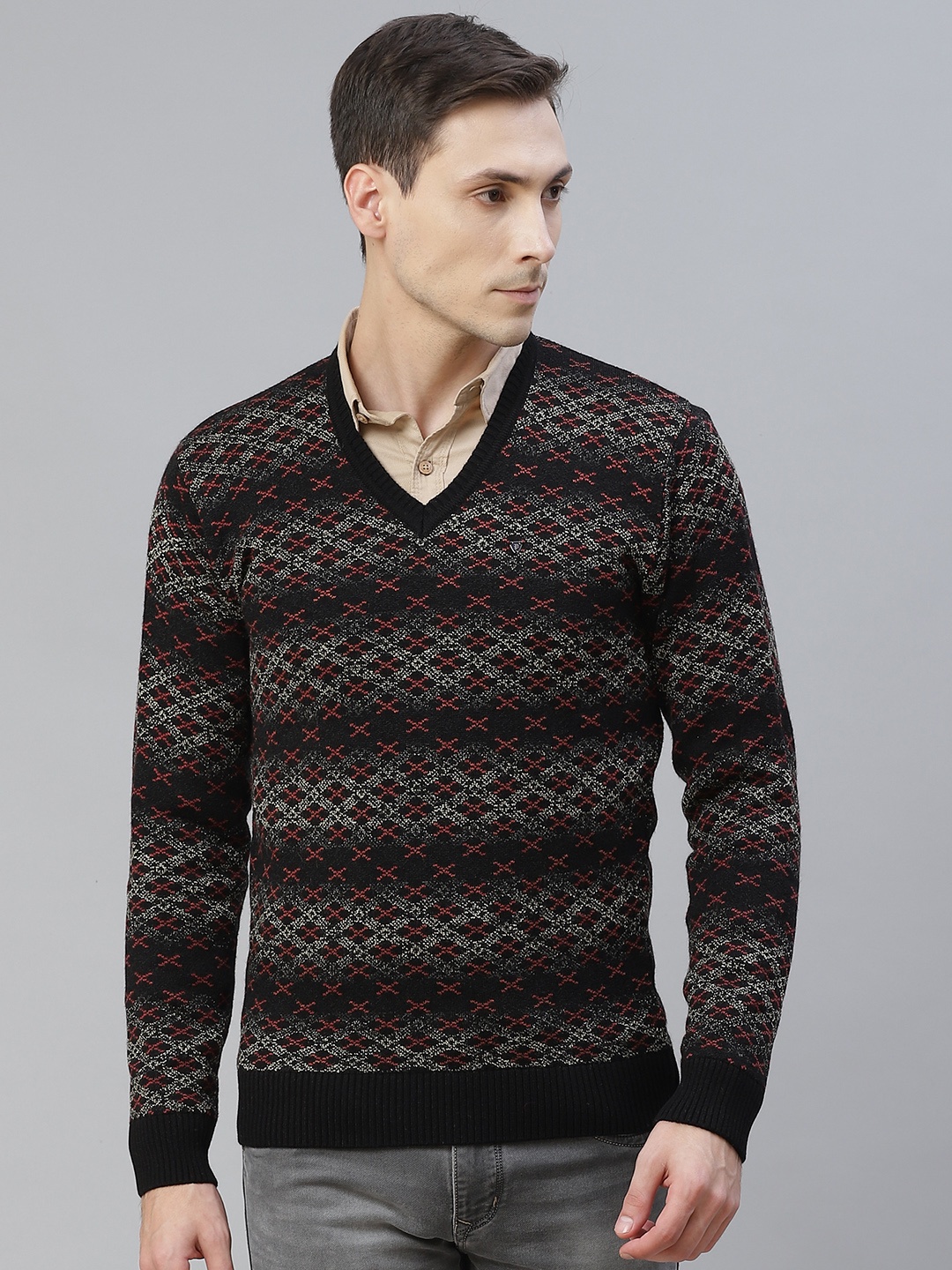 

Pierre Carlo Men Black & Grey Pullover