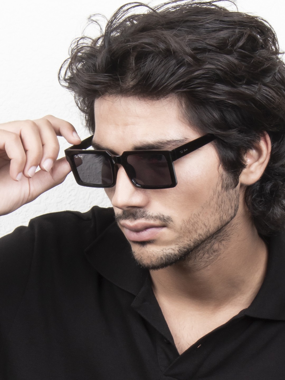 

Ted Smith Unisex Grey Lens & Black Rectangle Sunglasses with UV Protected Lens