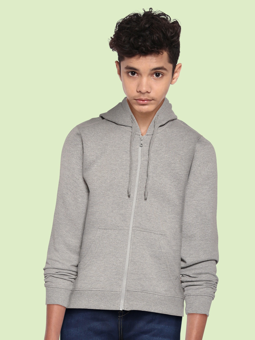 

UTH by Roadster Boys Grey Melange Solid Hooded Sweatshirt