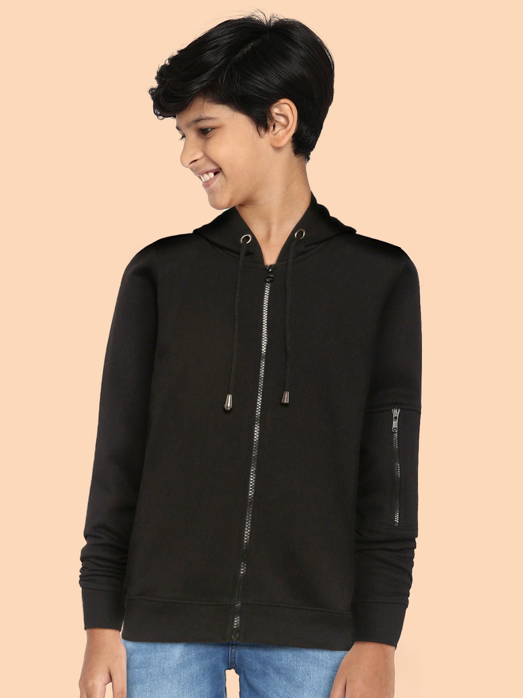 

UTH by Roadster Boys Black Solid Hooded Sweatshirt