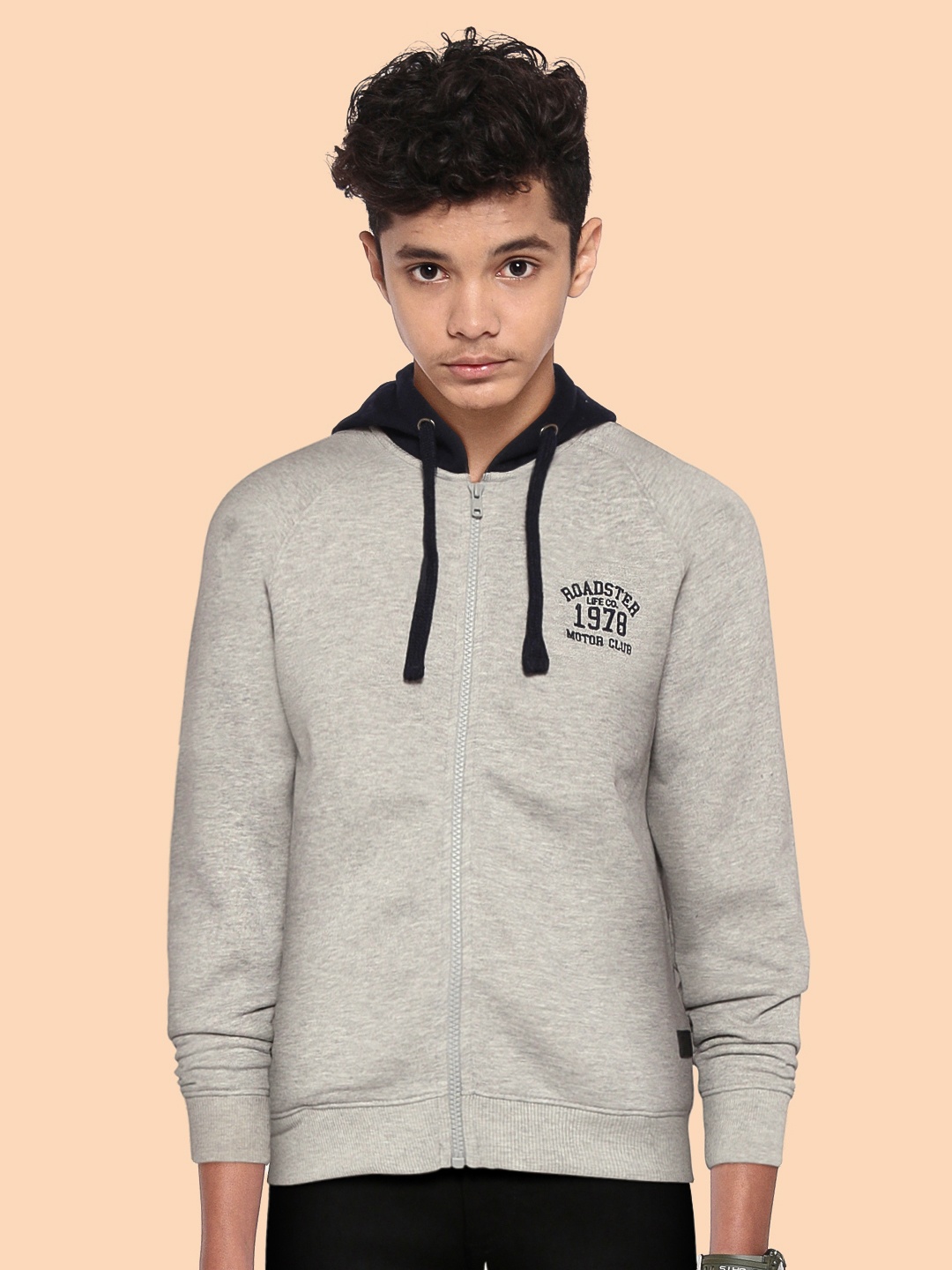 

UTH by Roadster Boys Grey Solid Hooded Sweatshirt, Grey melange