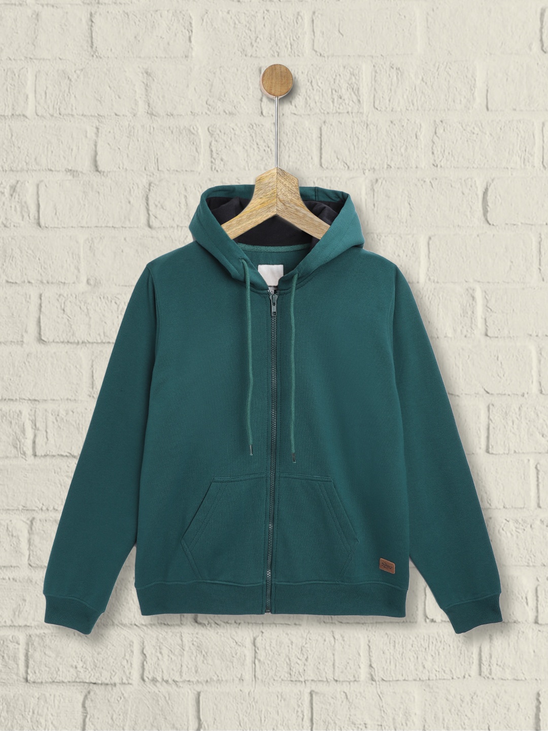 

UTH by Roadster Boys Green Solid Hooded Sweatshirt
