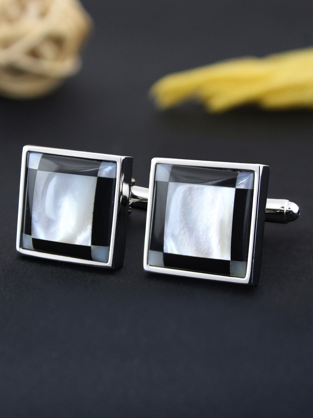 

PELUCHE Silver-Toned & Black Square Cufflink
