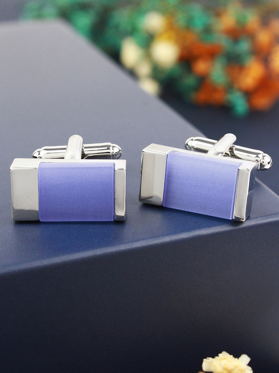 

PELUCHE Men Silver-Toned & Blue Elegant Onyx Stone Cufflinks