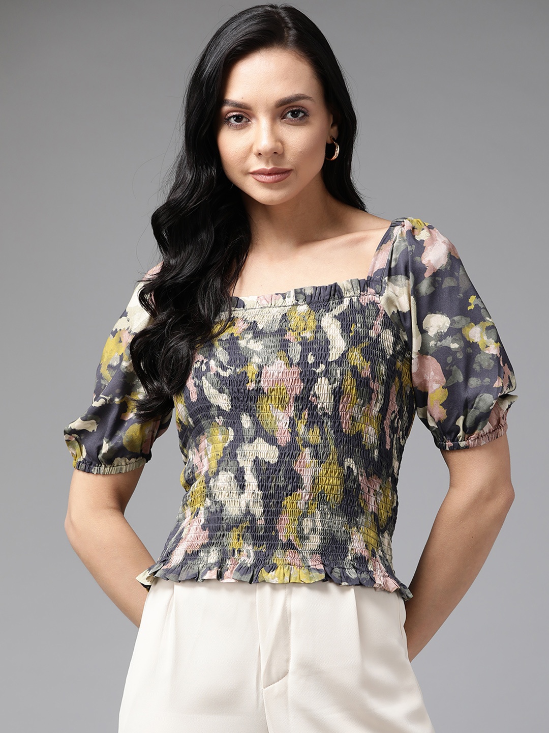 

Vero Moda Women Navy Blue & Green Floral Regular Top