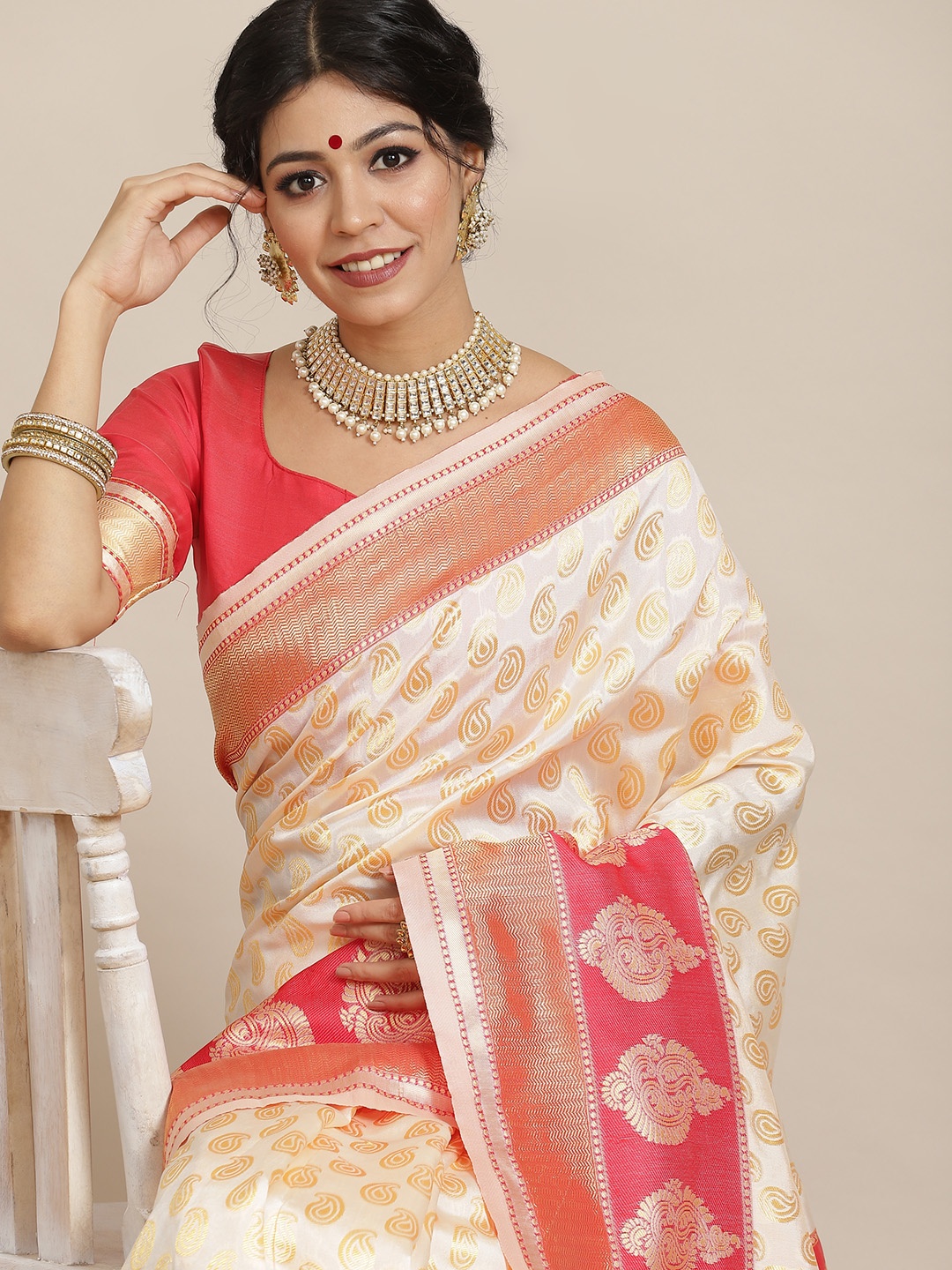 

Saree mall Cream-Coloured & Red Paisley Silk Blend Sarees