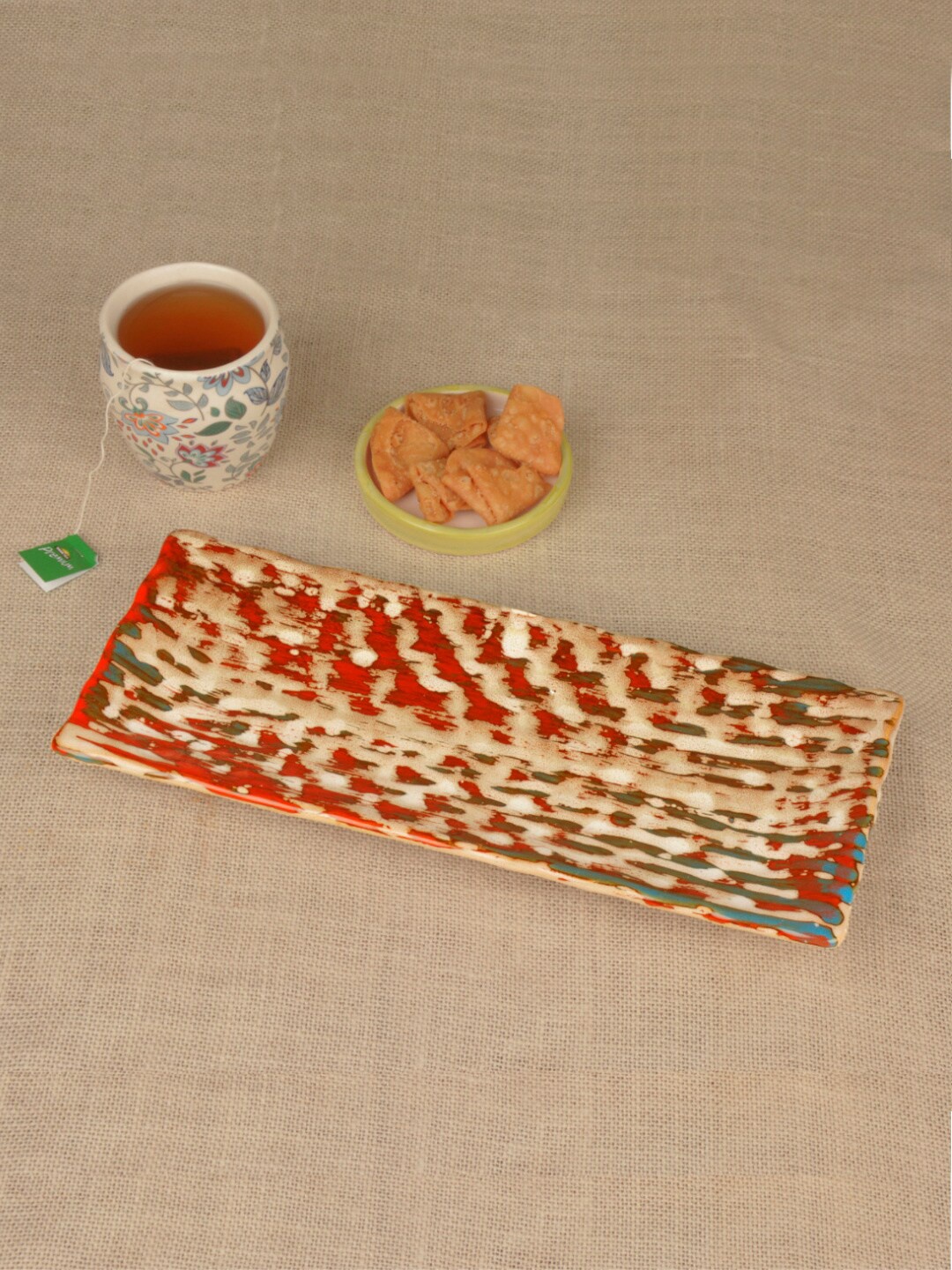 

StyleMyWay Red & Beige 1 Pieces Handcrafted & Hand Painted Printed Ceramic Glossy Plates