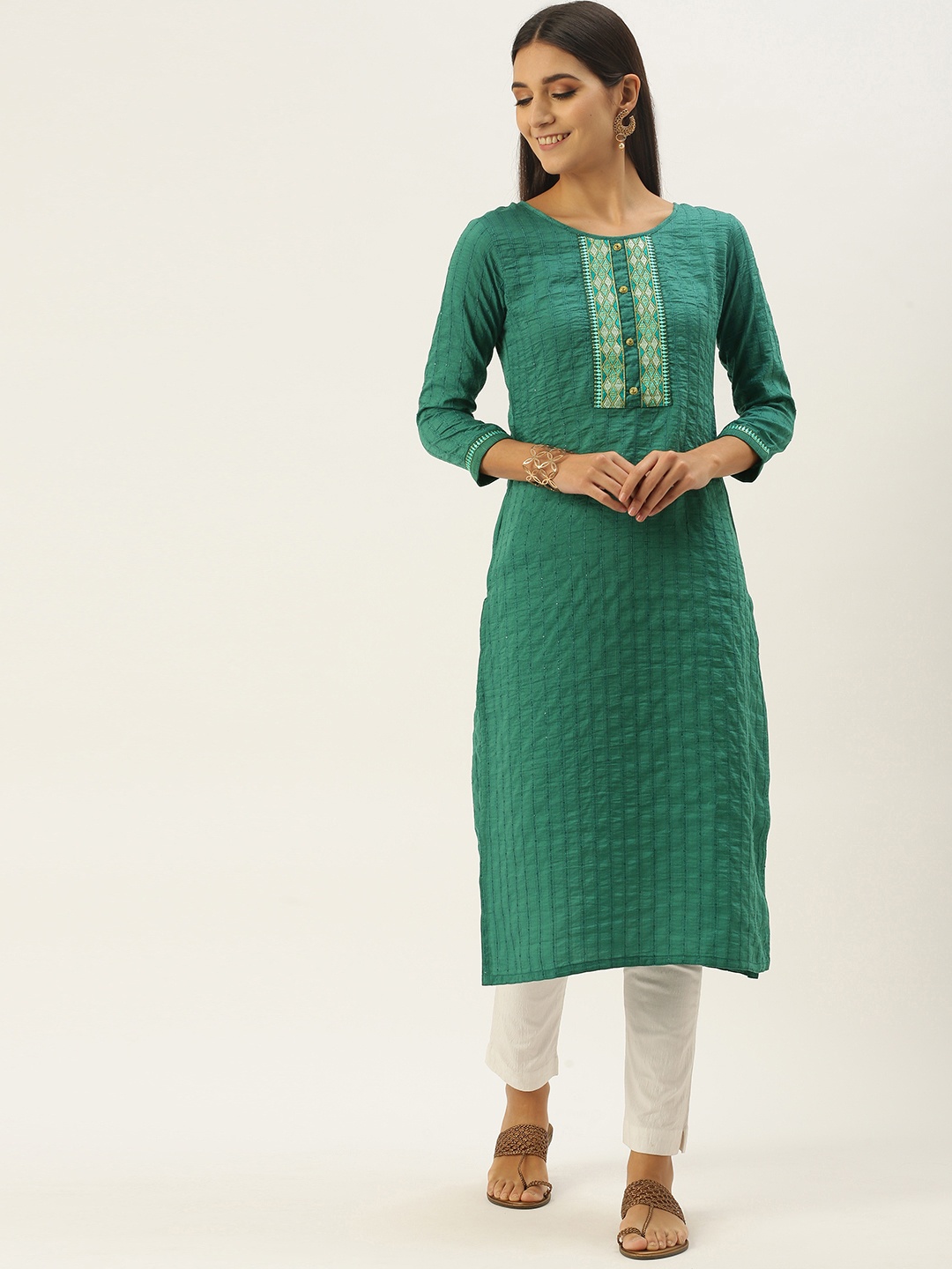 

SheWill Women Green Embroidered Thread Work Chanderi Silk Kurta