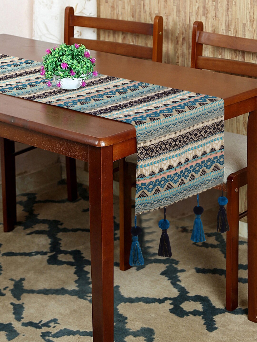 

Mezposh Turquoise Blue & Beige Geometric Printed Jacquard 6-Seater Table Runner