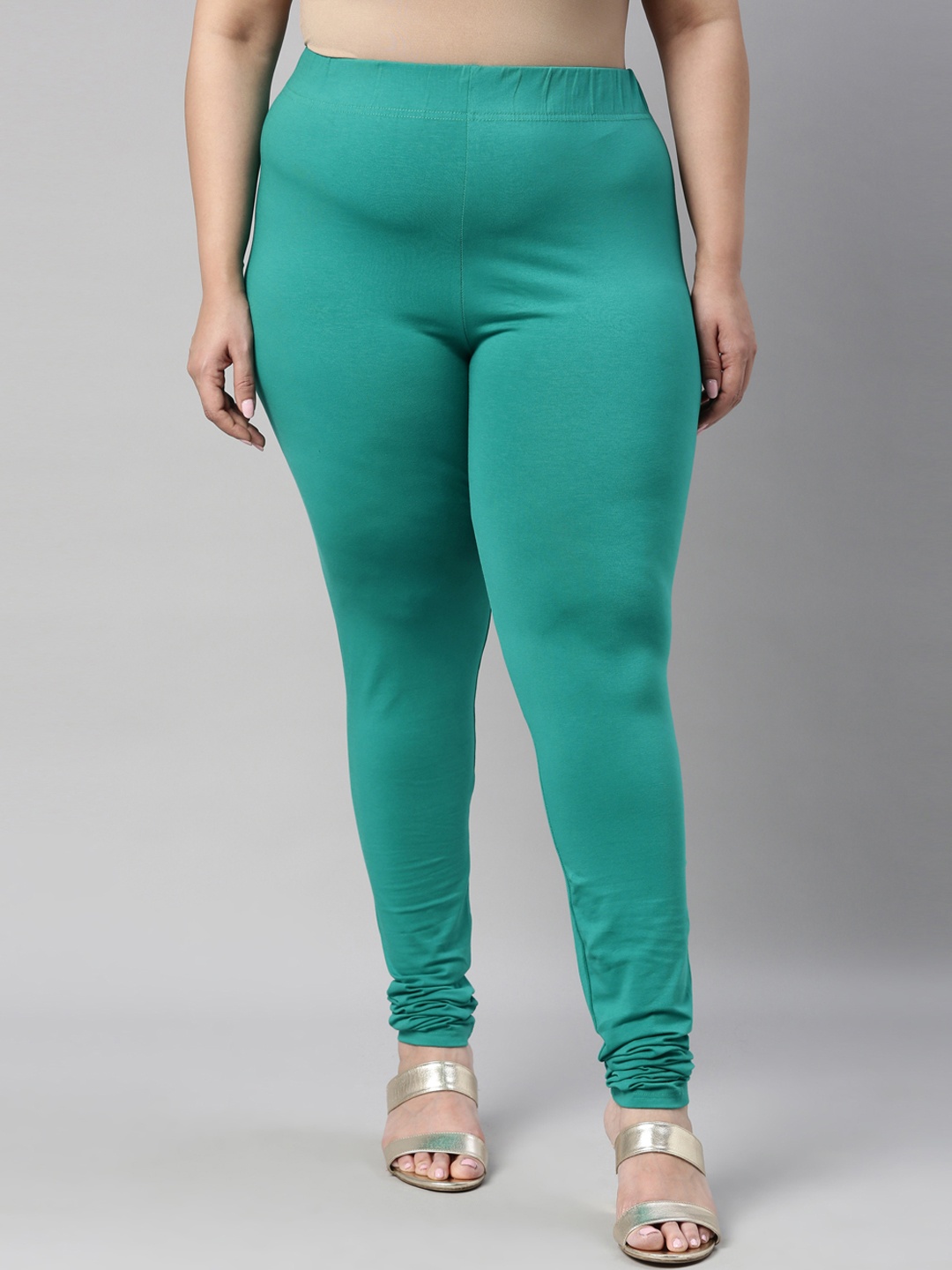 

Go Colors Women Sea Green Solid Cotton Churidar-Length Leggings