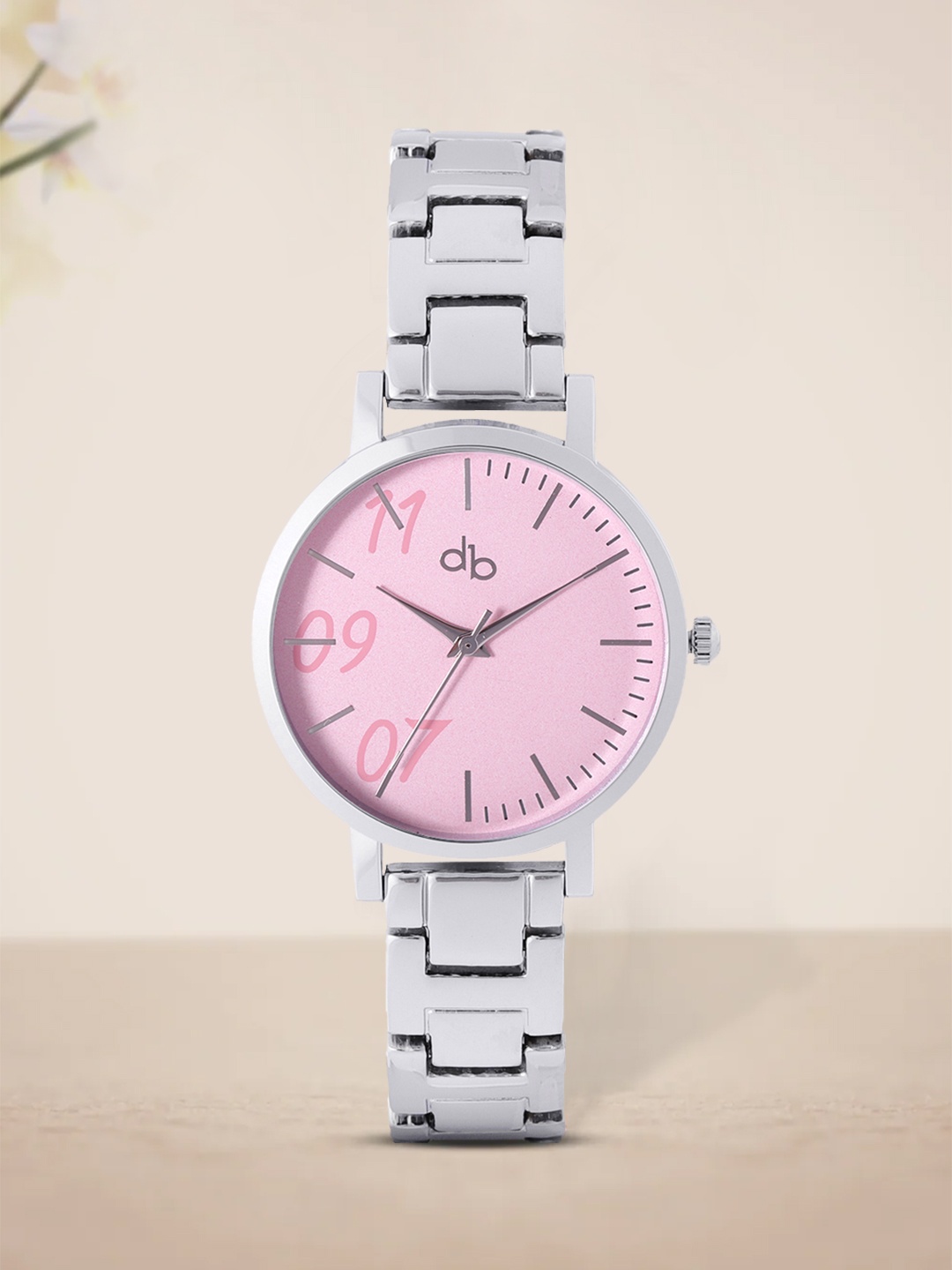 

DressBerry Women Pink Dial & Silver-Toned Bracelet Style Straps Analogue Watch DB-SS21-4B